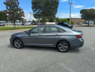 Volkswagen Jetta 2022 SE 4p Sedan