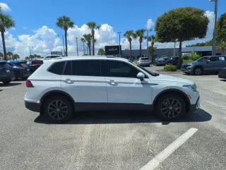 Volkswagen Tiguan 2024 SE 4p SUV