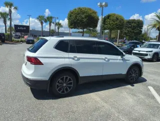 Volkswagen Tiguan 2024 SE 4p SUV