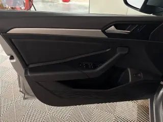 Volkswagen Jetta 2019 S 4dr Sed 8P ULEV