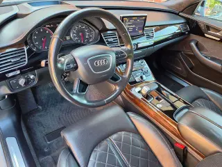 Audi A8 L 2016 AWD 4.0T quattro Sport 4dr Sedan