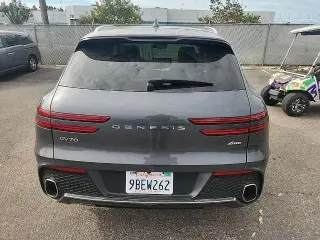 Genesis GV70 2022 tracción en todas las ruedas 2.5T estándar 4p SUV
