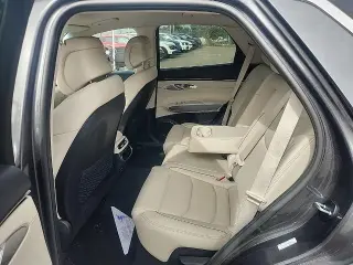 Genesis GV70 2022 tracción en todas las ruedas 2.5T estándar 4p SUV