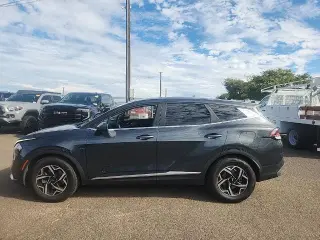 Kia Sportage 2023 LX 4p SUV