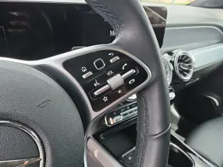 Mercedes-Benz GLB 2023 AWD GLB 250 4MATIC 4p SUV