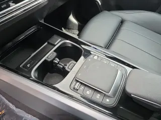 Mercedes-Benz GLB 2023 AWD GLB 250 4MATIC 4p SUV