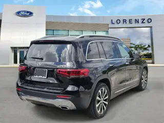 Mercedes-Benz GLB 2023 AWD GLB 250 4MATIC 4p SUV