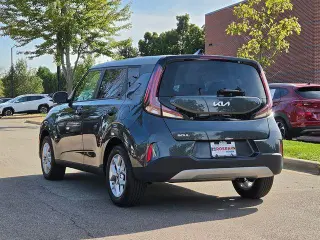 Kia Soul 2024 LX 4p Crossover