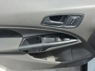 Ford Transit Connect 2021 XL 4dr LWB Vehículo de Carga Mini-Furgoneta con Puertas de Carga Traseras