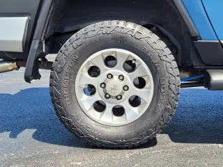 Toyota FJ Cruiser 2013 4x4 4dr SUV 6M