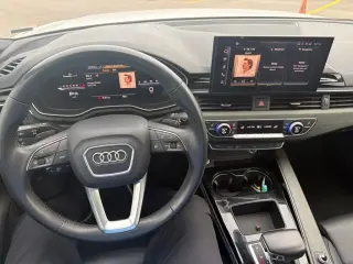 Audi A4 2024 AWD quattro S line Premium Plus 45 TFSI 4p Sedan