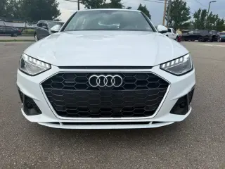 Audi A4 2024 AWD quattro S line Premium Plus 45 TFSI 4p Sedan