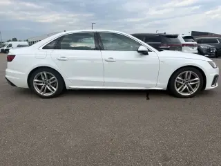 Audi A4 2024 AWD quattro S line Premium Plus 45 TFSI 4p Sedan