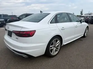 Audi A4 2024 AWD quattro S line Premium Plus 45 TFSI 4p Sedan