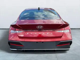 Hyundai ELANTRA 2025 SE 4p Sedan