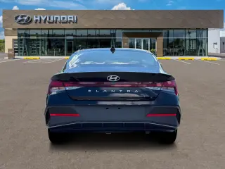 Hyundai ELANTRA 2026 SE 4dr Sedán