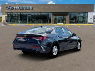Hyundai ELANTRA 2026 SE 4dr Sedán