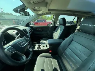 GMC Terrain 2024 AWD Denali 4p SUV