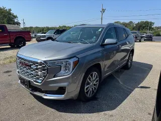 GMC Terrain 2024 AWD Denali 4p SUV