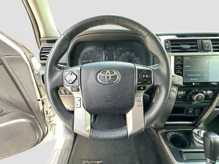 Toyota 4Runner 2022 4x4 SR5 Premium 4p SUV