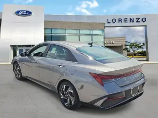 Hyundai ELANTRA 2024 SEL 4dr Sedán