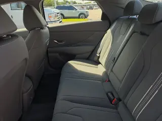 Hyundai ELANTRA 2024 SEL 4dr Sedán