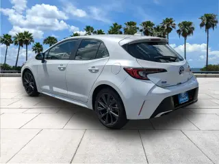 Toyota Corolla Hatchback 2024 XSE 4p Hatchback