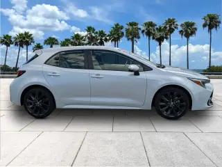 Toyota Corolla Hatchback 2024 XSE 4p Hatchback
