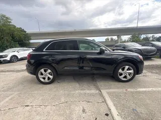 Audi Q3 2019 tracción en todas las ruedas quattro Premium 45 TFSI 4p SUV