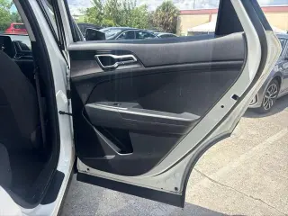 Kia Sportage Híbrido 2024 AWD LX SUV 4 puertas