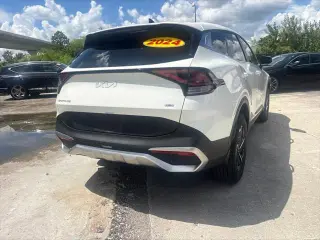 Kia Sportage Híbrido 2024 AWD LX SUV 4 puertas