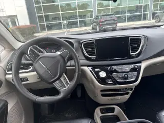 Chrysler Pacifica 2023 Touring L 4dr Mini-Van