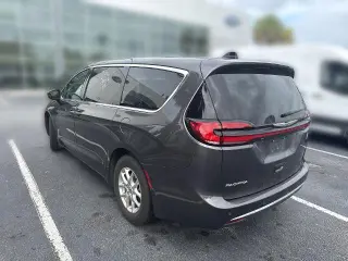Chrysler Pacifica 2023 Touring L 4dr Mini-Van