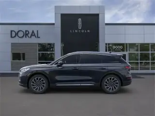Lincoln Corsair 2024 Reserve 4dr SUV