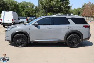 Nissan Pathfinder 2024 AWD Platinum 4dr SUV