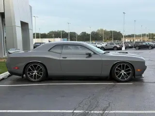 Dodge Challenger 2017 R/T Scat Pack 2dr Coupe