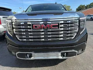 GMC Sierra 1500 2022 4x4 Denali 4p Cab de Tripulacion 5.8 ft. CB