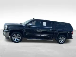 GMC Sierra 1500 2017 4x4 SLT 4p. Cabina Extendida 5.8 pies CB
