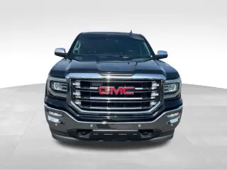 GMC Sierra 1500 2017 4x4 SLT 4p. Cabina Extendida 5.8 pies CB