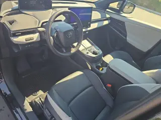Toyota bZ 2026 AWD Limited 4p Crossover
