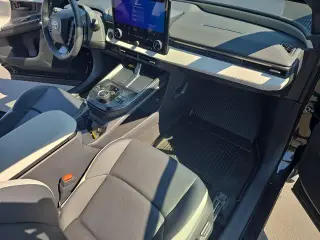 Toyota bZ 2026 AWD Limited 4p Crossover
