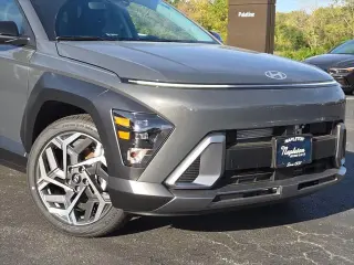 Hyundai KONA 2026 SEL Premium 4dr SUV