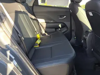 Hyundai KONA 2026 SEL Premium 4dr SUV