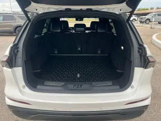 Lincoln Nautilus 2024 AWD Premiere 4dr SUV