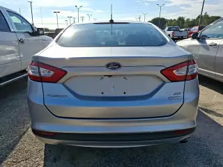 Ford Fusion 2015 SE 4dr Sedan