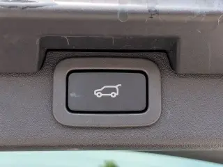 Land Rover Discovery 2020 AWD Edición Landmark 4p SUV