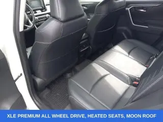 Toyota RAV4 2021 AWD XLE Premium 4dr SUV