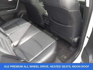 Toyota RAV4 2021 AWD XLE Premium 4dr SUV