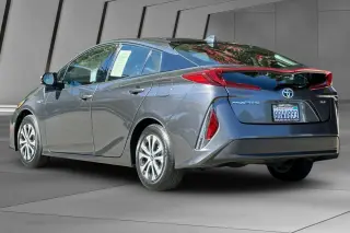 Toyota Prius Prime 2020 XLE 4dr Hatchback