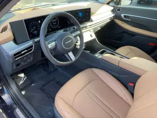 Hyundai SONATA Hybrid 2025 Limited 4dr Sed an